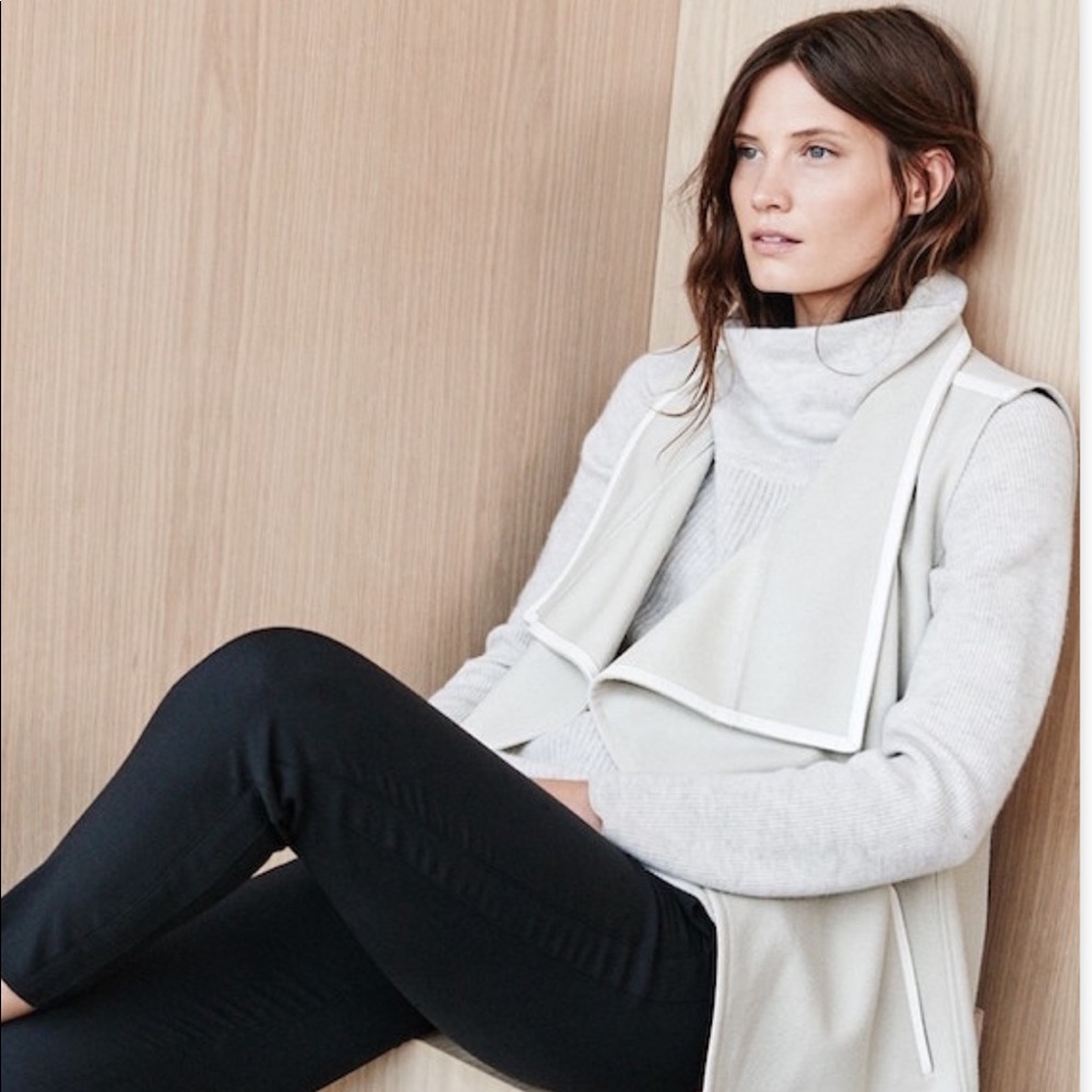 VINCE 💋 Winter White Leather Trim Vest